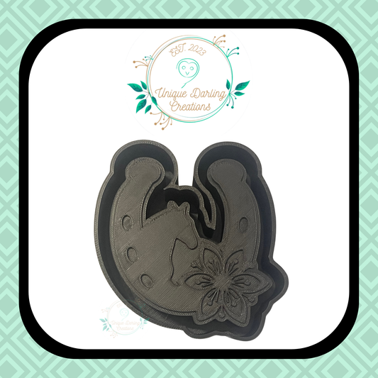 Horseshoe Mold