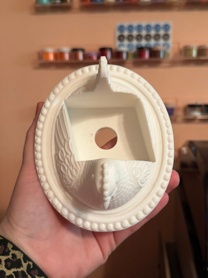 Old Style Hen Soap Holder